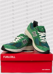 New Balance 2002r Protection Pack (Forest Green)
