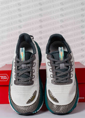 New Balance  NB Fresh Foam x Trial More (White/ Aqua Green)