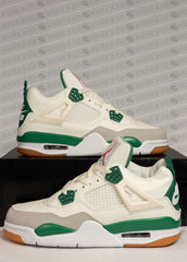 NIKE AIR JORDAN RETRO 4 SB PINE GREEN