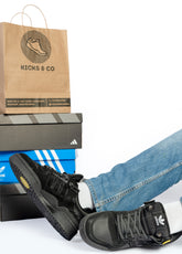 ADIDAS BAD BUNNY (BLACK)