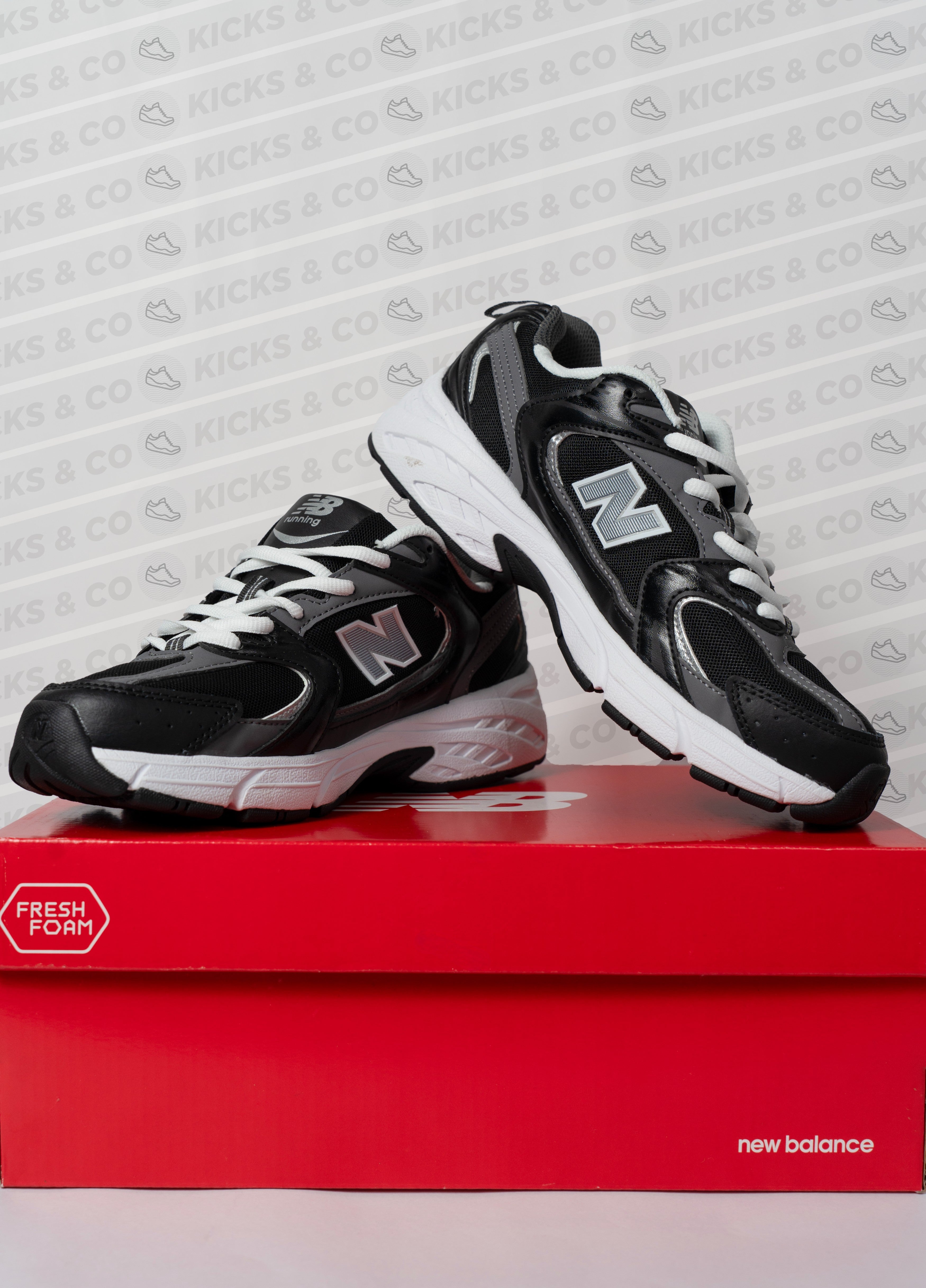 New Balance 530 (Black)