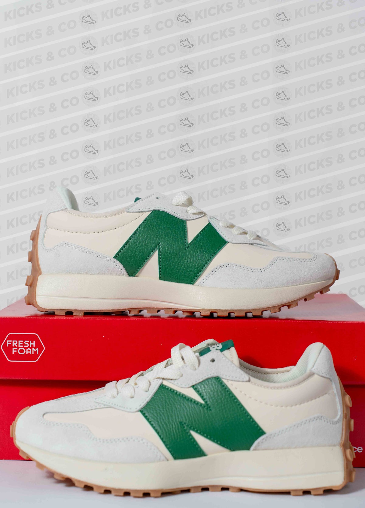 New Balance 327 (White/Green)