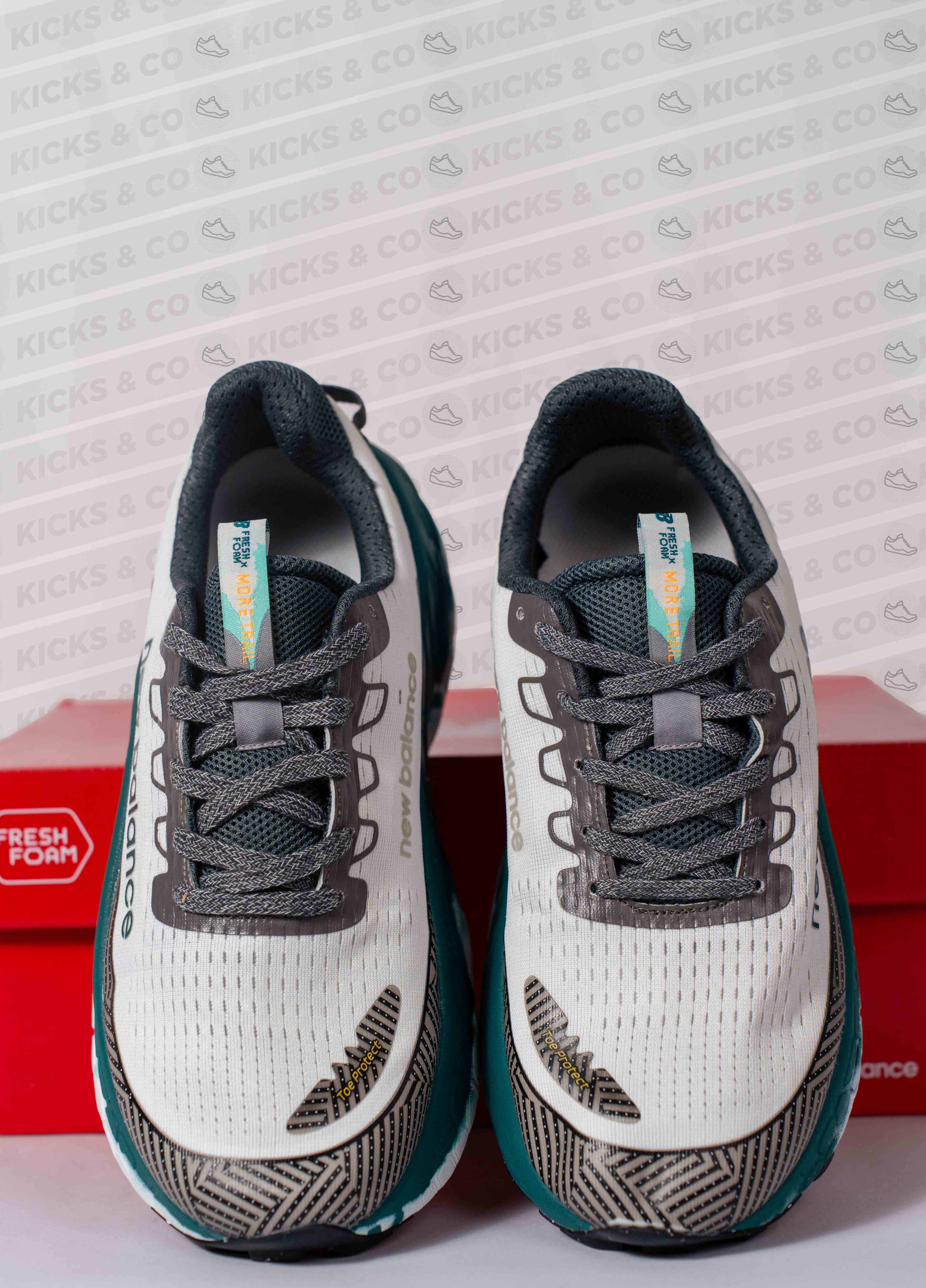New Balance  NB Fresh Foam x Trial More (White/ Aqua Green)