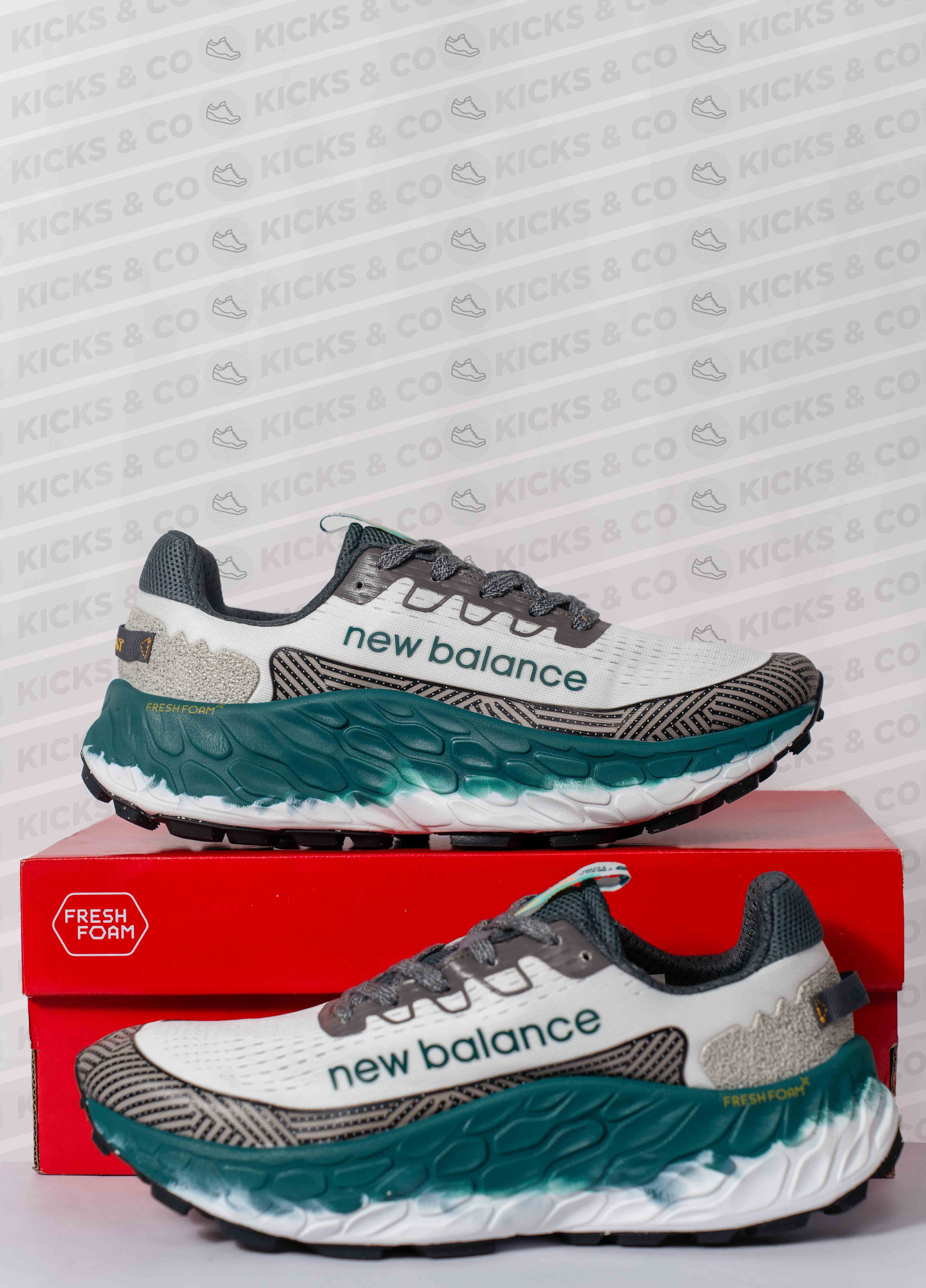 New Balance  NB Fresh Foam x Trial More (White/ Aqua Green)