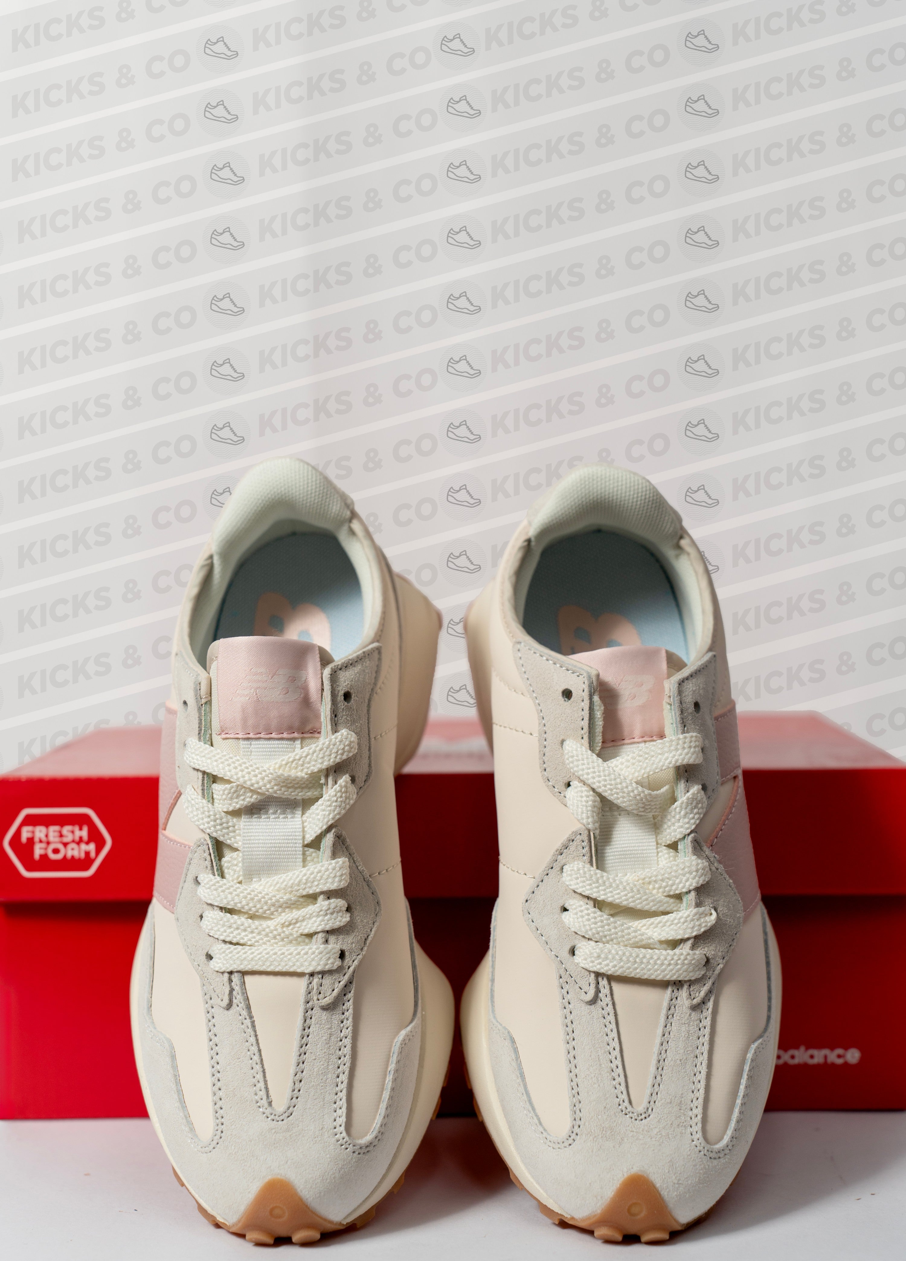 New Balance 327 (White/Pink)