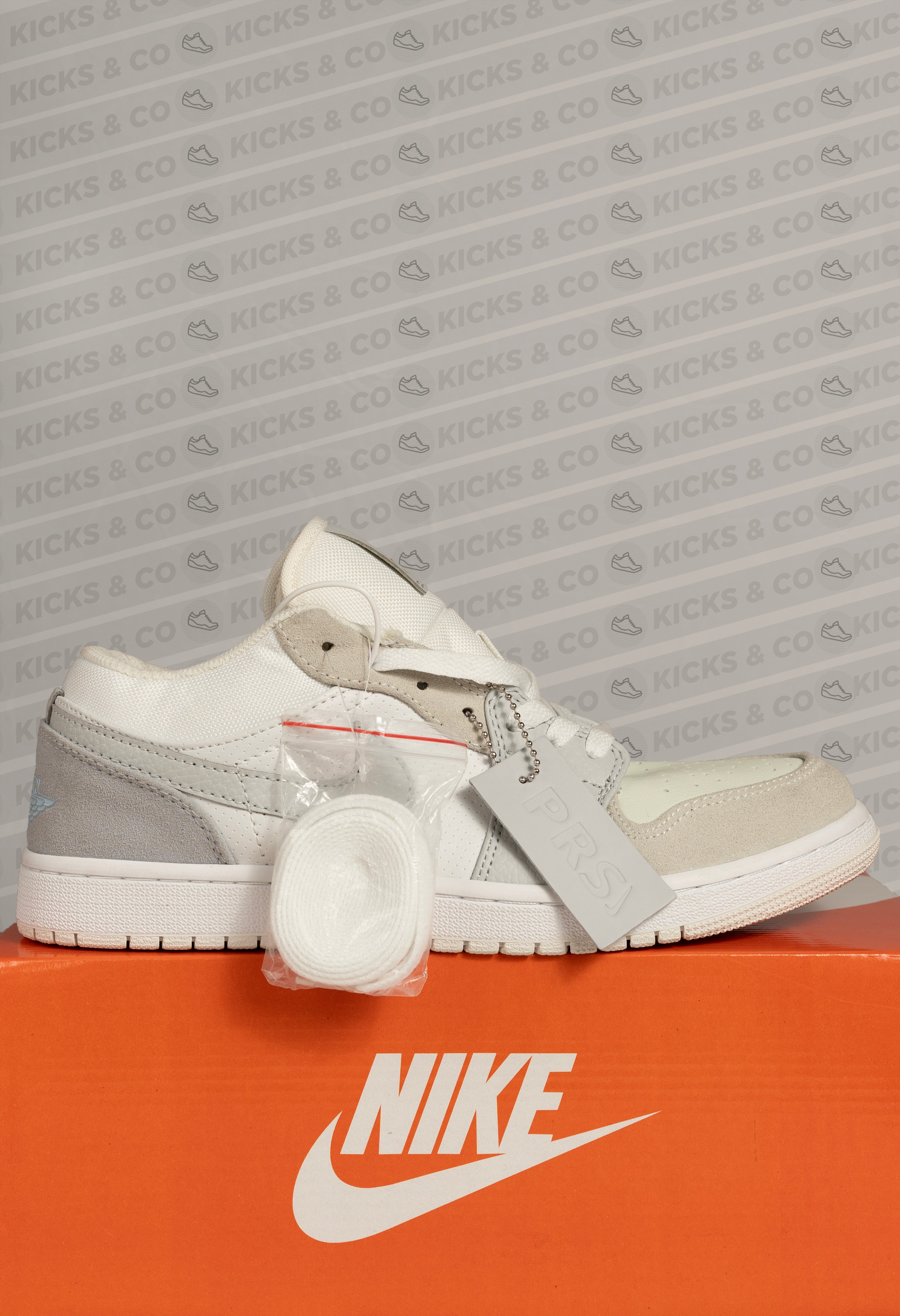 Nike Air Jordan 1 Low Paris (White)