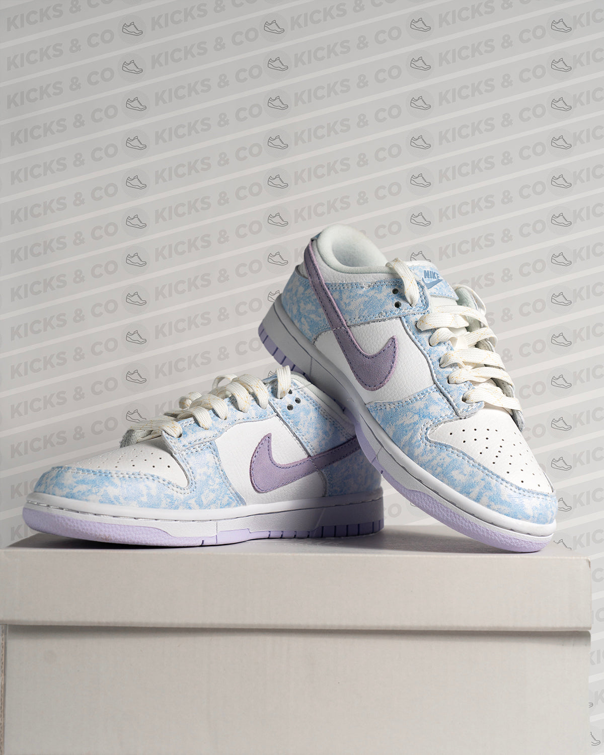 nike first copy shoes