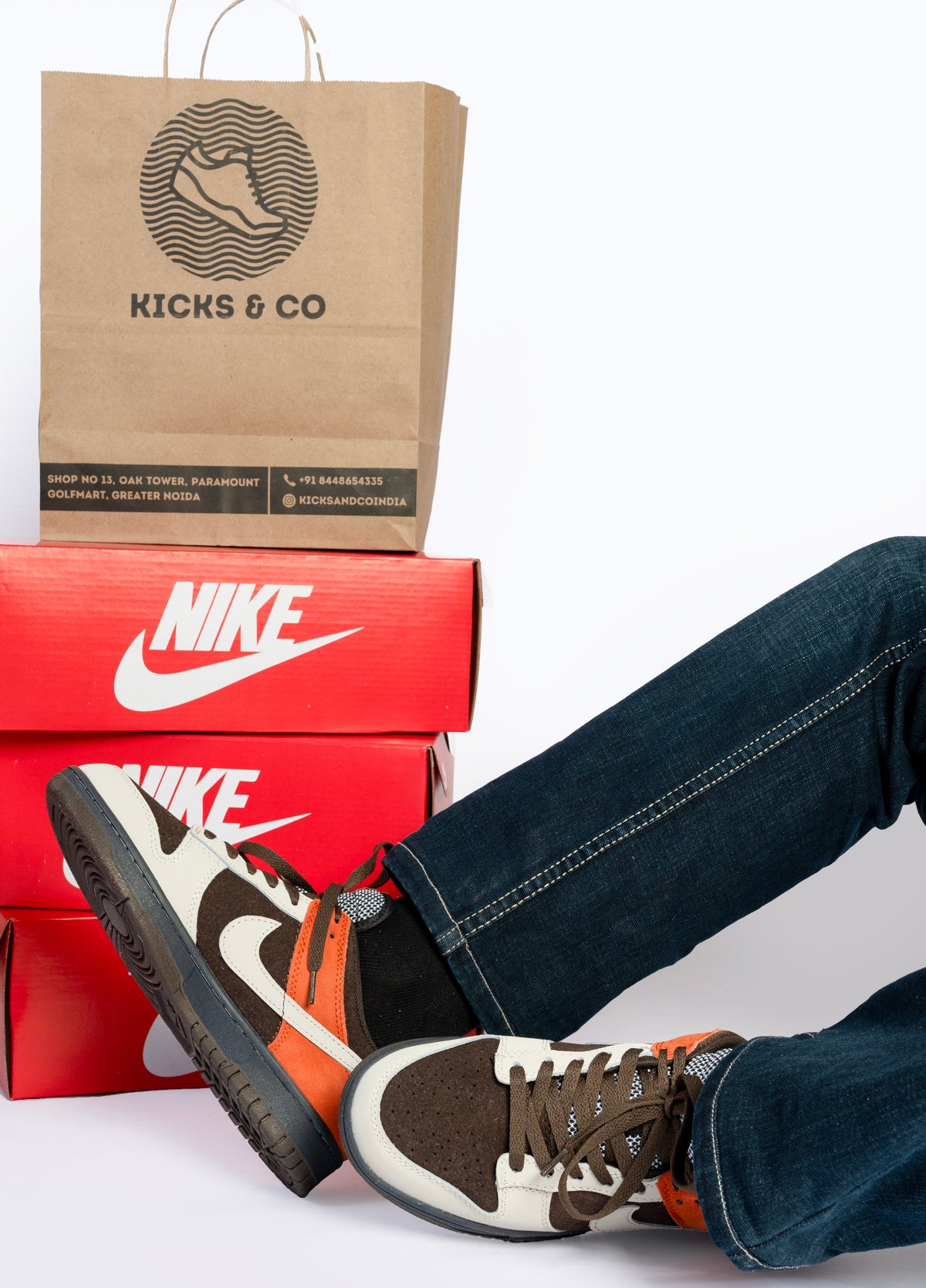 NIKE DUNK LOW RED PANDA