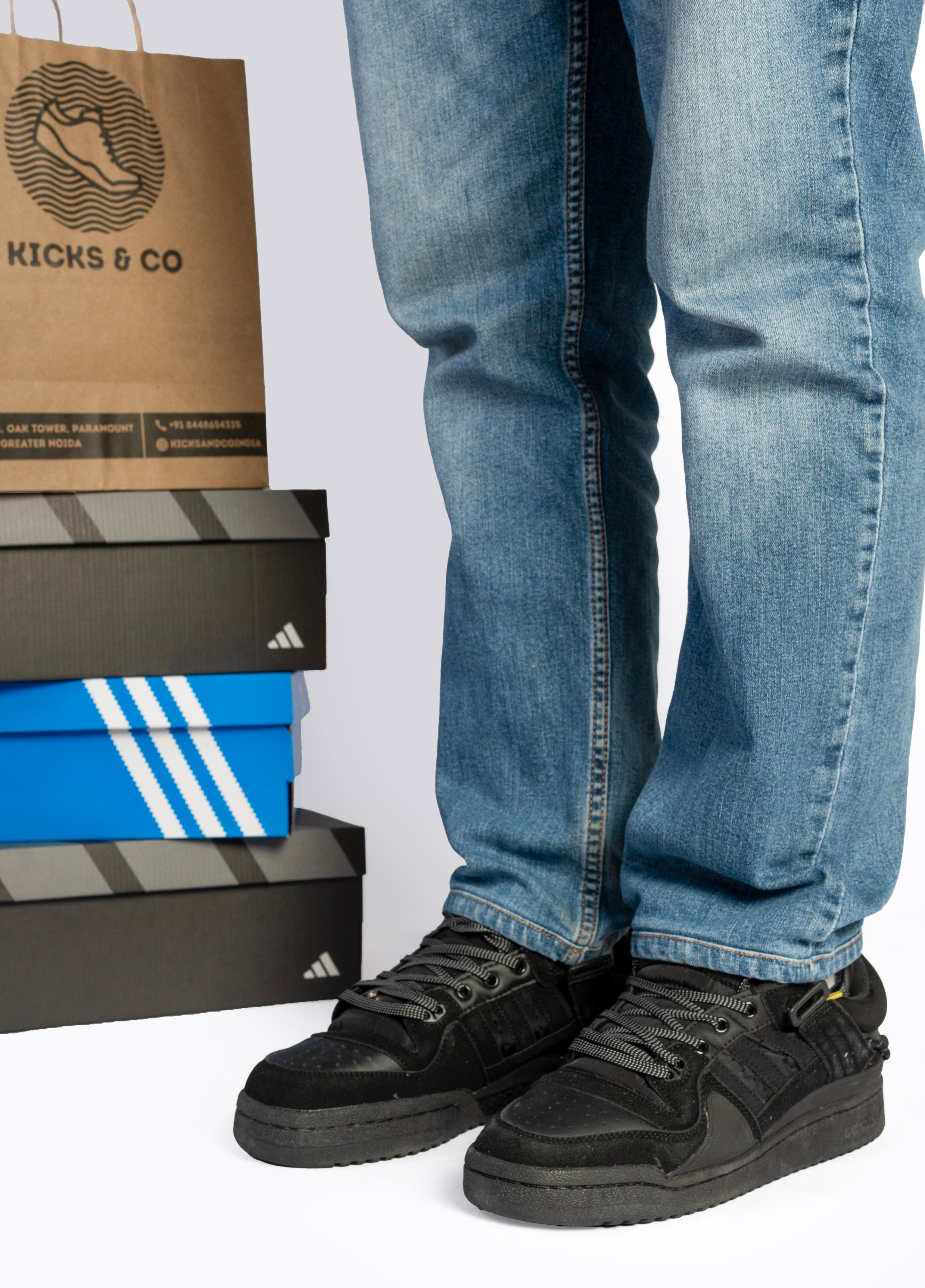 ADIDAS BAD BUNNY (BLACK)